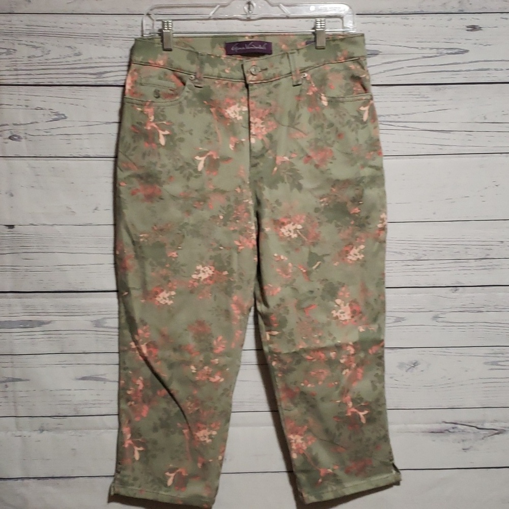 Gloria Vanderbilt pants